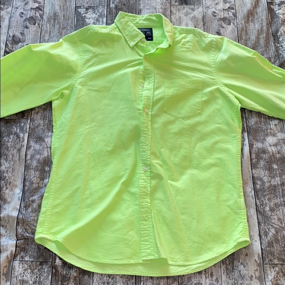 Men’s long sleeve button up.